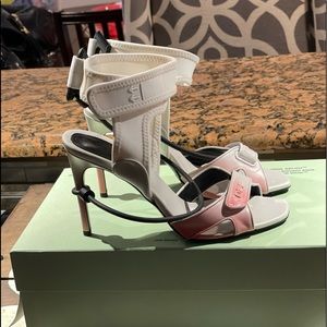 OFF-WHITE SANDAL